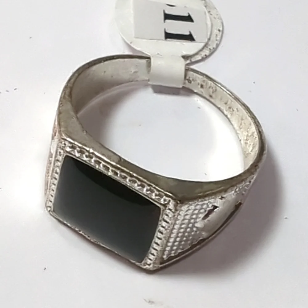 N/A square modern